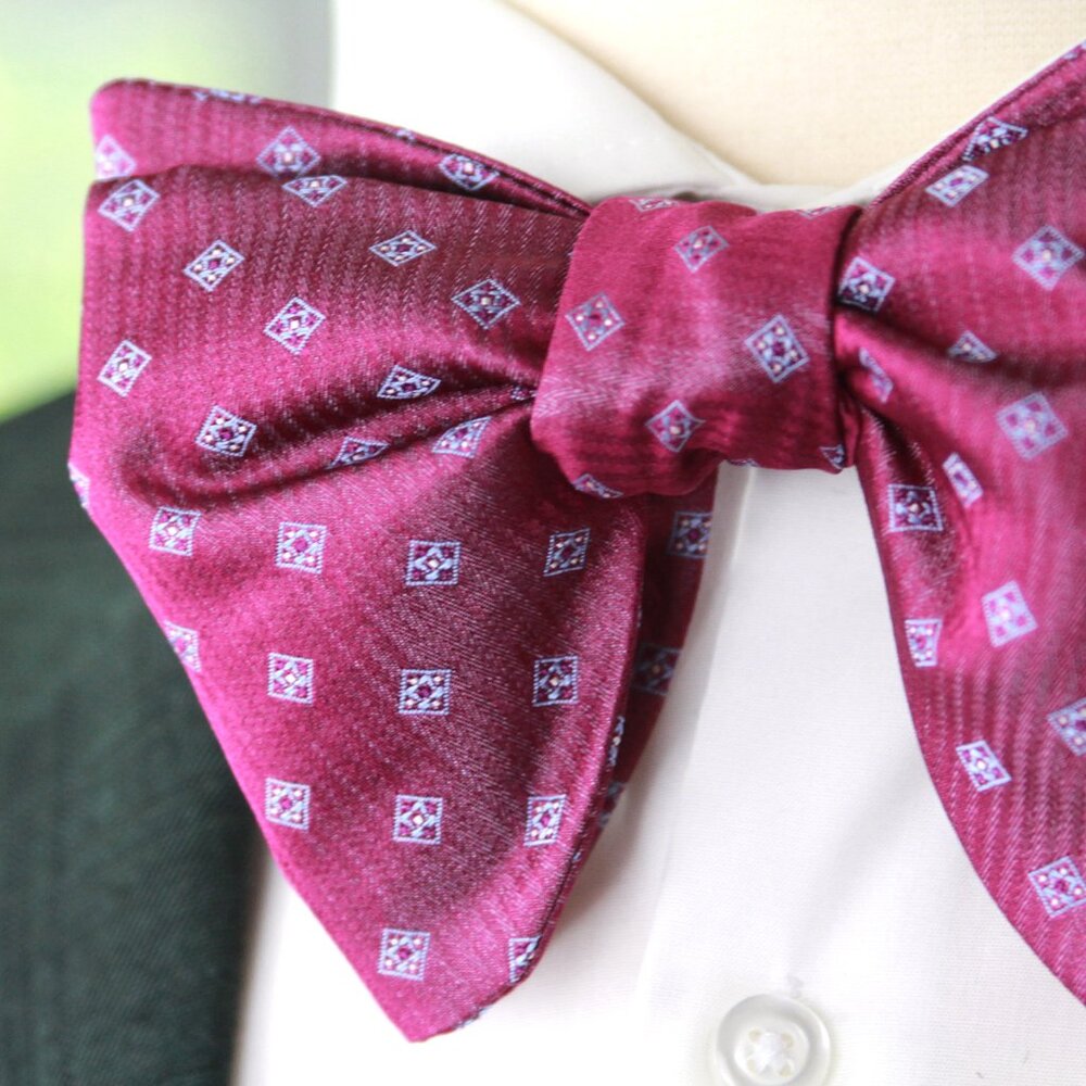 Men's Self-tied Bow Tie 100%Silk Big‎ Butterfly Purple S720